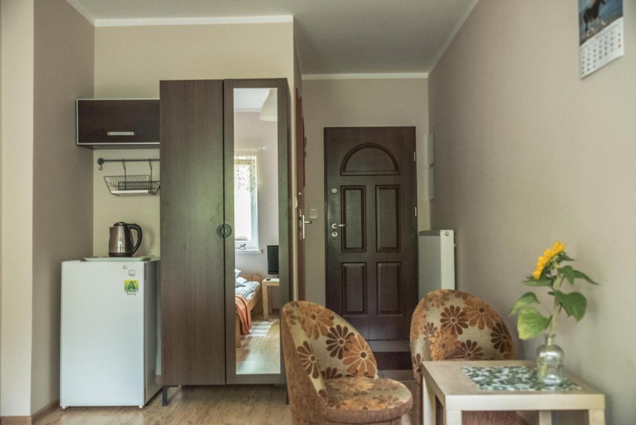 Agroturystyka Pod Modrzewiami Nowy Tomysl Exterior photo